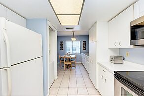 Gulf Breeze Ami-2bd-2ba-condo-private Beach Access-heater Pool-water V