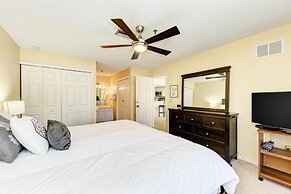 Gulf Breeze Ami-2bd-2ba-condo-private Beach Access-heater Pool-water V