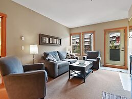 SPACIOUS 3-Br Luxury Condo | HEATED Pool + 3 Hot Tubs | Pool Table | H