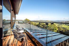 Kaitiaki Lodge - Pool & hot tub