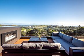 Kaitiaki Lodge - Pool & hot tub