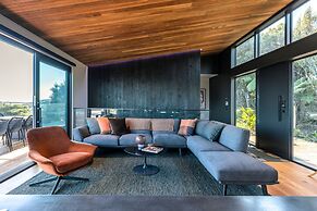 Kaitiaki Lodge - Pool & hot tub