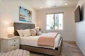 Pier 47 at Desert Color by RedAwning