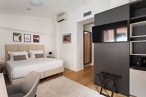 At 41 Luxury Suites & Rooms