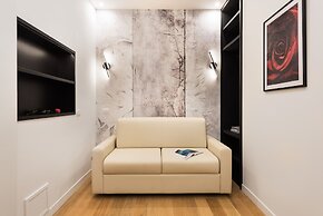 At 41 Luxury Suites & Rooms