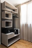 At 41 Luxury Suites & Rooms