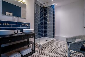 Gwynne House - 6 Bedroom - Tenby Harbour