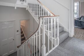 Gwynne House - 6 Bedroom - Tenby Harbour