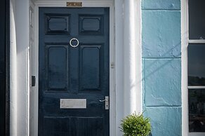 Gwynne House - 6 Bedroom - Tenby Harbour