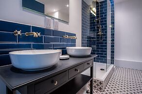 Gwynne House - 6 Bedroom - Tenby Harbour