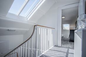 Gwynne House - 6 Bedroom - Tenby Harbour