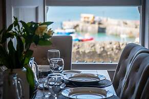 Gwynne House - 6 Bedroom - Tenby Harbour