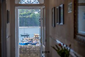 Gwynne House - 6 Bedroom - Tenby Harbour