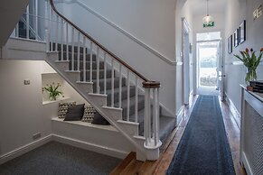 Gwynne House - 6 Bedroom - Tenby Harbour