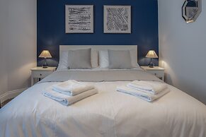 Gwynne House - 6 Bedroom - Tenby Harbour