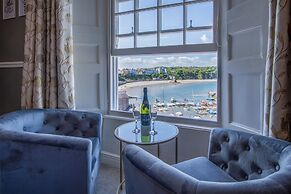 Gwynne House - 6 Bedroom - Tenby Harbour