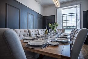 Gwynne House - 6 Bedroom - Tenby Harbour