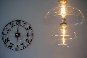 Gwynne House - 6 Bedroom - Tenby Harbour