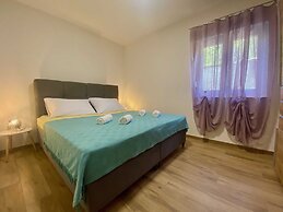 Vert Apartment