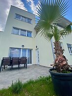 Vert Apartment