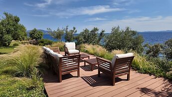 Luria Homes
