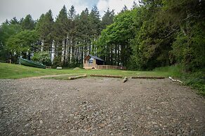 Cabin In The Woods - 1 Bed - Kilgetty