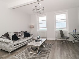 Royal Terrace View