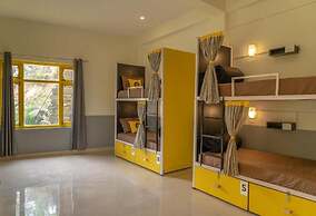 The Hosteller Kareri