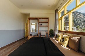 The Hosteller Kareri