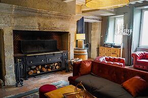 LA VILLA
