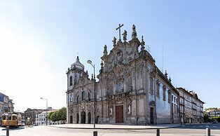 Iconic Nightlife Studio 304