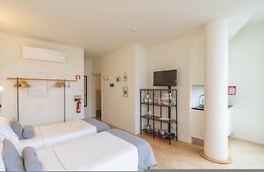 Iconic Nightlife Studio 204