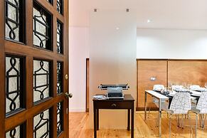 Feel Porto Downtown Poets Flat