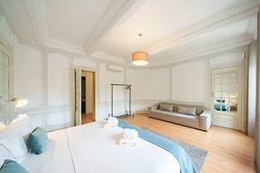 Feel Porto Downtown Luxury Retreat