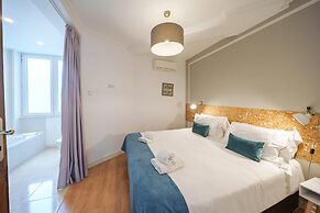 Feel Porto Downtown Luxury Retreat