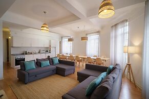 Feel Porto Downtown Luxury Retreat
