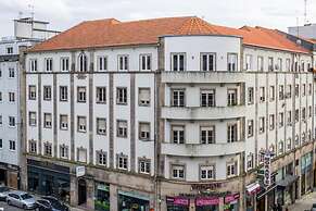 Feel Porto Merlot Townhouse
