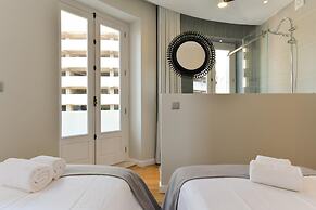 Feel Porto Merlot Townhouse