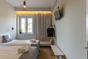Feel Porto Merlot Townhouse