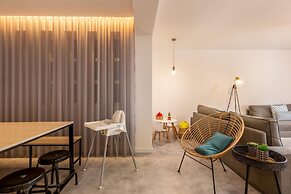 Feel Porto Pinot Townhouse