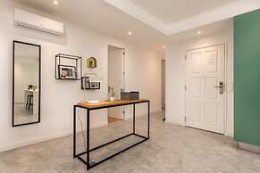 Feel Porto Pinot Townhouse