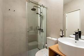 Feel Porto Pinot Townhouse