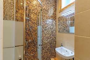 Feel Porto Downtown Woods Flat