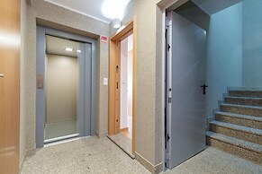Feel Corporate Housing Marqu s IV