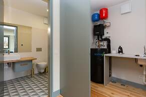 Feel Corporate Housing Campanh 03