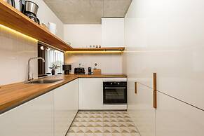 Feel Corporate Housing Campanh 05