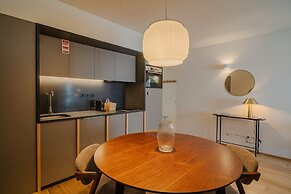 Feel Corporate Housing Campanh 10