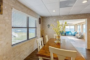 Bay Dreamer - Massive Bayfront Home W/ Private Pool 3 Bedroom Home by 