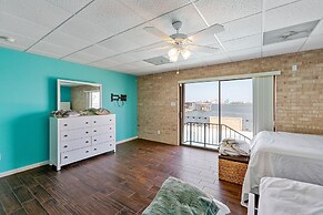 Bay Dreamer - Massive Bayfront Home W/ Private Pool 3 Bedroom Home by 