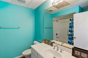 Bay Dreamer - Massive Bayfront Home W/ Private Pool 3 Bedroom Home by 